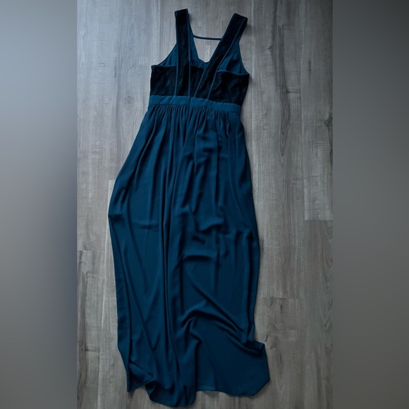 Formal maxi dress - Picture 2 of 4